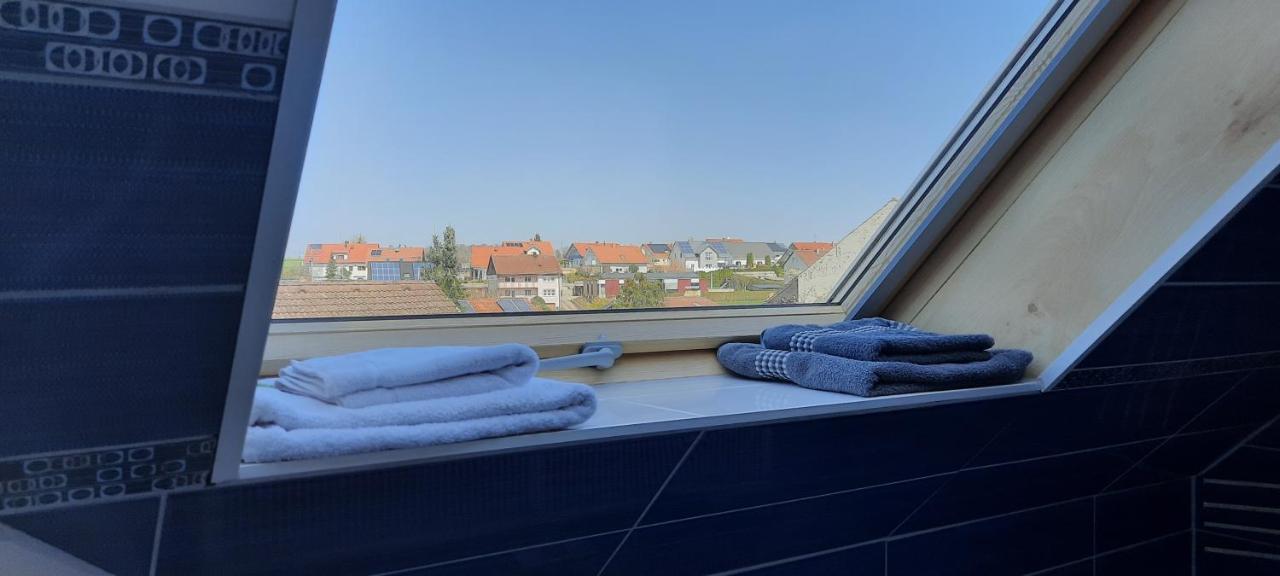 Zum-Englaender Apartment Zaberfeld Exterior photo